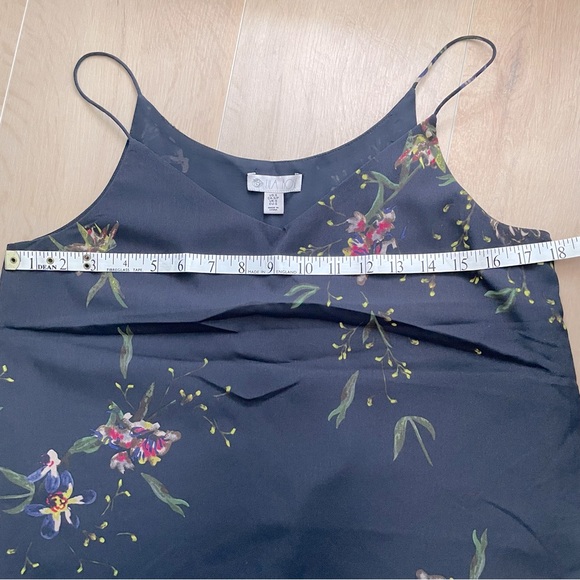 💗 NWOT Lila Rose Black Floral Camisole - Picture 3 of 6